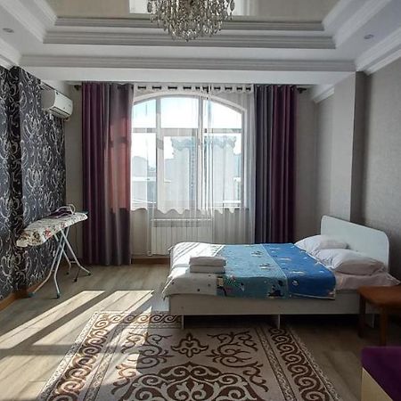 Kozhomkul apartment Biskek Kültér fotó