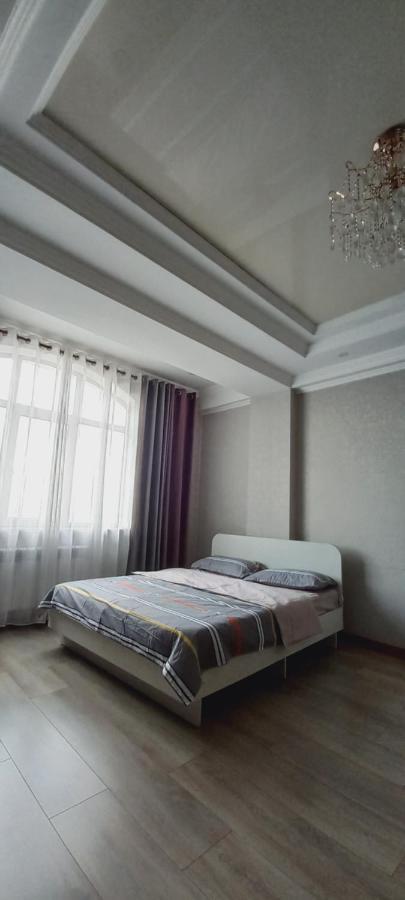 Kozhomkul apartment Biskek Kültér fotó