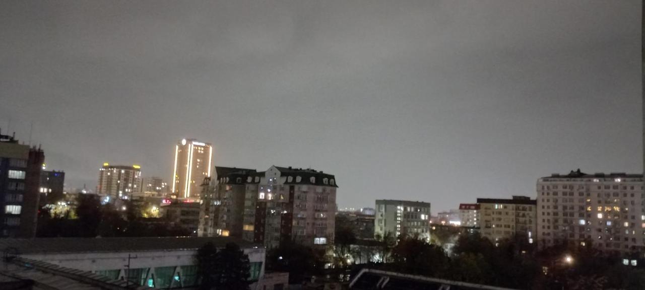 Kozhomkul apartment Biskek Kültér fotó