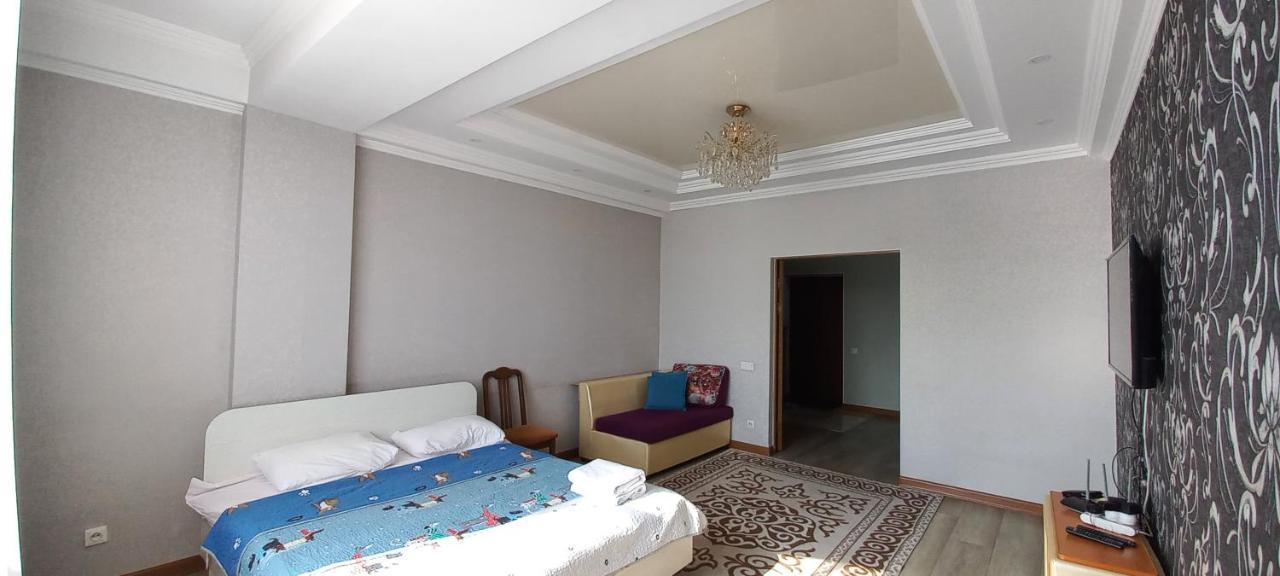 Kozhomkul apartment Biskek Kültér fotó